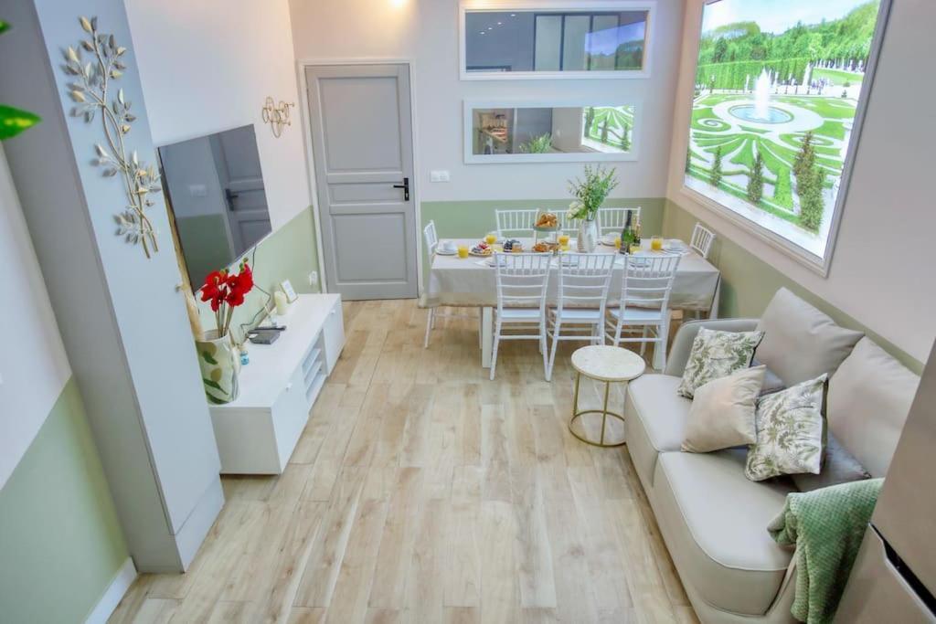 Le Nid Parisien Triplex Cosy Et Chaleureux Apartment Exterior photo