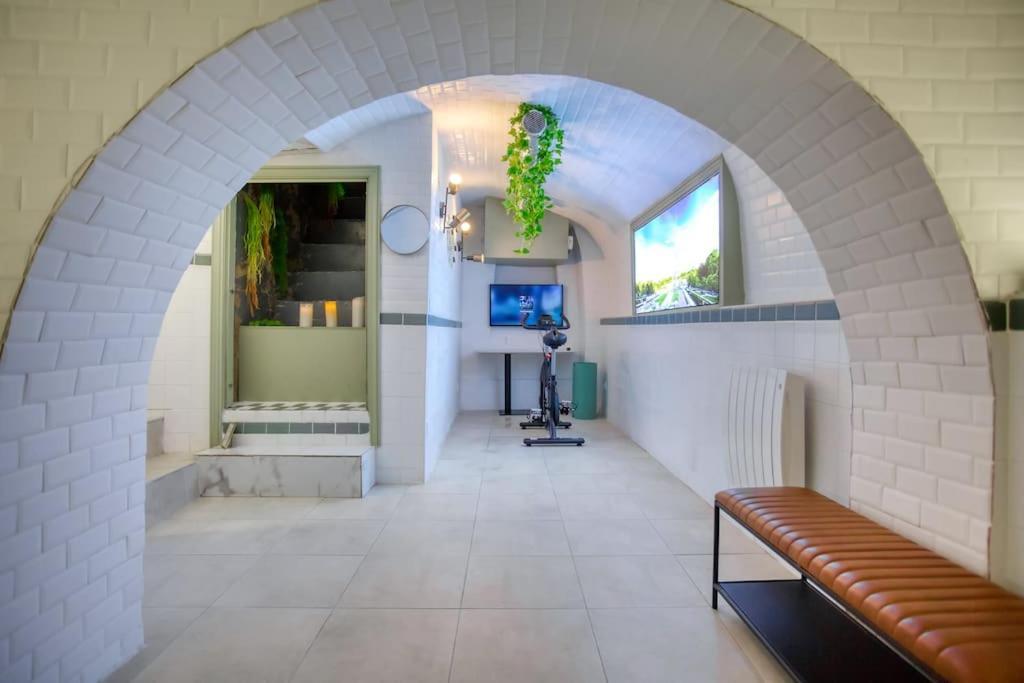 Le Nid Parisien Triplex Cosy Et Chaleureux Apartment Exterior photo